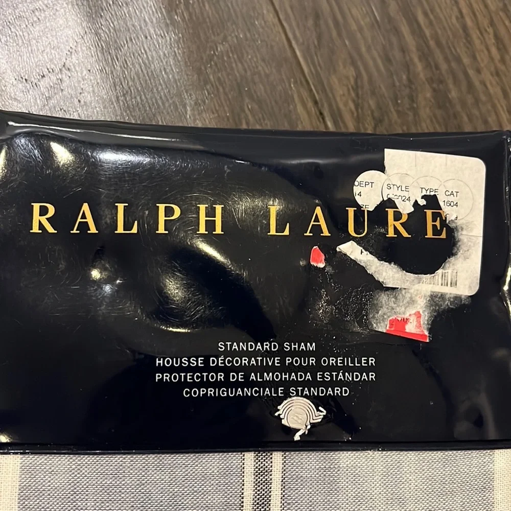 Ralph Lauren Oakview Standard Pillow Sham pillowcase X 1 new 20x28” blue white